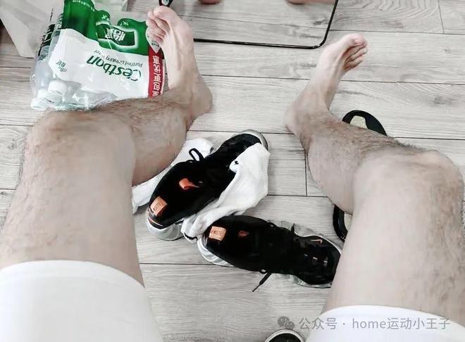 化武器”：臭脚与臭鞋的秘密联盟球盟会登录平台体育生的 “生(图2)
